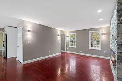 85 Pine St, Franklin, MA 02038 - Photo 3
