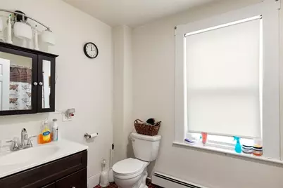 33 Warren St, Peabody, MA 01960 - Photo 23