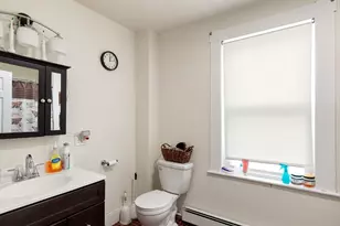 33 Warren St, Peabody, MA 01960 - Photo 23