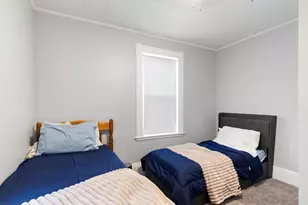 33 Warren St, Peabody, MA 01960 - Photo 11
