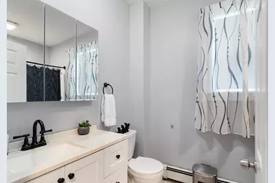 33 Warren St, Peabody, MA 01960 - Photo 13
