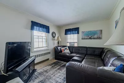 8 Carlson Circle, Boston, MA 02132 - Photo 11
