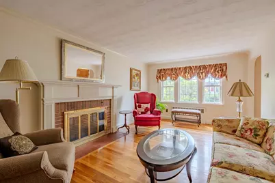 8 Carlson Circle, Boston, MA 02132 - Photo 3