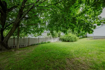 8 Carlson Circle, Boston, MA 02132 - Photo 19