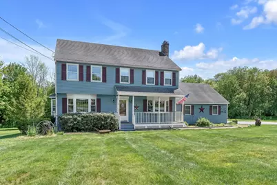 31 Fox Run Rd, Bellingham, MA 02019 - Photo 1