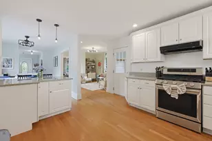 11 Eleanor St, Dedham, MA 02026 - Photo 7