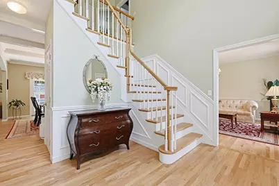 8 Douglas Dr, Mansfield, MA 02048 - Photo 5