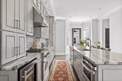 795 E 4th St, Boston, MA 02127 - Photo 7