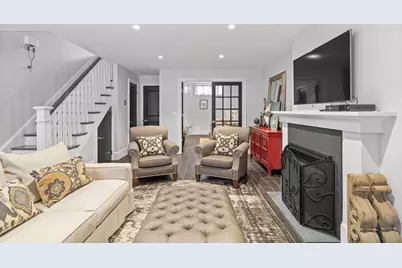 795 E 4th St, Boston, MA 02127 - Photo 29