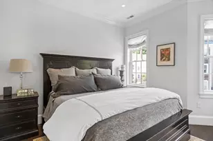 795 E 4th St, Boston, MA 02127 - Photo 13