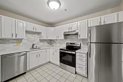 20 Heaths Ct #201, Lynn, MA 01905 - Photo 9