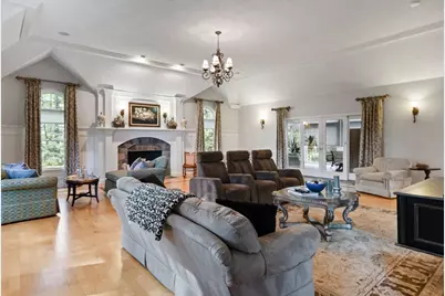 211 Saddle Hill Road, Hopkinton, MA 01748 - Photo 9