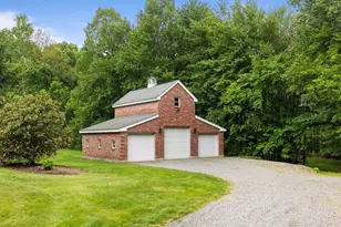 211 Saddle Hill Rd, Hopkinton, MA 01748 - Photo 39