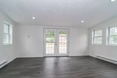 22 Wethersfield Rd, Natick, MA 01760 - Photo 9