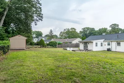 22 Wethersfield Rd, Natick, MA 01760 - Photo 21
