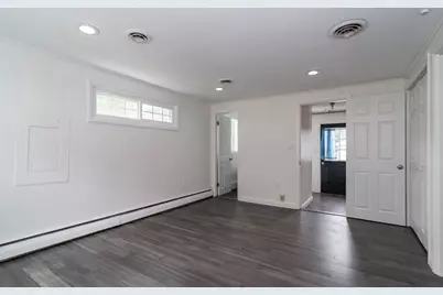 22 Wethersfield Rd, Natick, MA 01760 - Photo 11