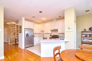 118 Trowbridge St, Cambridge, MA 02138 - Photo 5