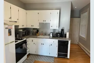31 Auburn #1, Newton, MA 02465 - Photo 9