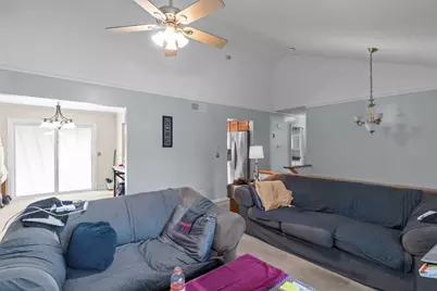133 S Main St, Berkley, MA 02779 - Photo 5