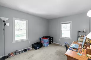 133 S Main St, Berkley, MA 02779 - Photo 17