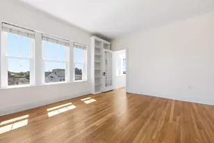 21 Bradlee Rd, Medford, MA 02155 - Photo 3
