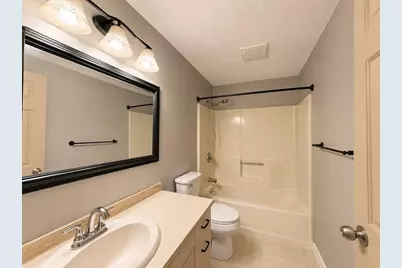 68 Dover St #6, Lowell, MA 01851 - Photo 13