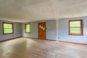 32 Margerie St, Westfield, MA 01085 - Photo 33