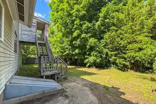 32 Margerie St, Westfield, MA 01085 - Photo 5