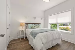 36 Elm St, Salisbury, MA 01952 - Photo 5