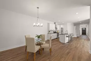 36 Elm St, Salisbury, MA 01952 - Photo 15