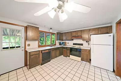 20 Cherry Ln, Braintree, MA 02184 - Photo 15