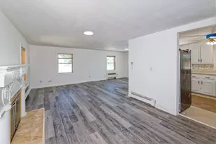 1 Rockland Rd Ct, Auburn, MA 01501 - Photo 9