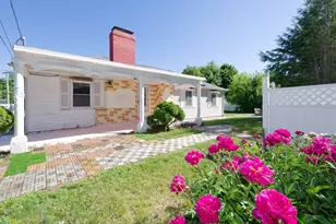 1 Rockland Rd Ct, Auburn, MA 01501 - Photo 1