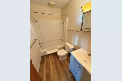 267 Locust Street #2L, Northampton, MA 01062 - Photo 7