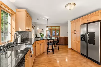 95 Maryland Ave, Lowell, MA 01851 - Photo 9