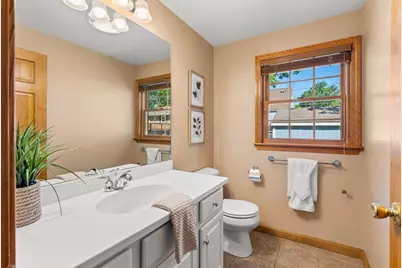 95 Maryland Ave, Lowell, MA 01851 - Photo 21