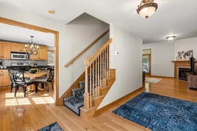 95 Maryland Ave, Lowell, MA 01851 - Photo 5