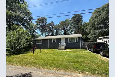 109 Blueberry Ln, Barnstable, MA 02648 - Photo 1