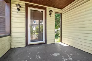 4 Magnolia Pl, Boston, MA 02125 - Photo 35