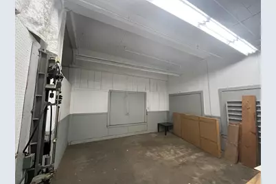 663 Lawrence St #101, Lowell, MA 01852 - Photo 3
