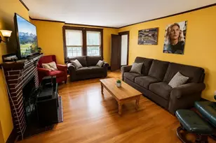 17 Cufflin St, Boston, MA 02135 - Photo 3