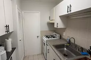 245 Beacon St, Boston, MA 02116 - Photo 21