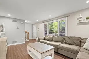 21 Potter Ave, Plainville, MA 02762 - Photo 5