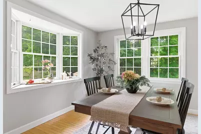 10 Arnold Road, Framingham, MA 01701 - Photo 11