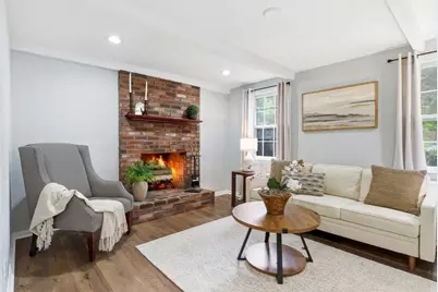 10 Arnold Road, Framingham, MA 01701 - Photo 15