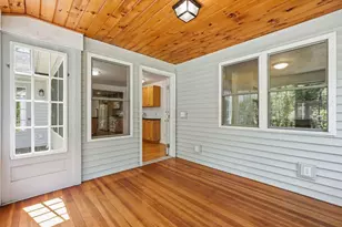 28 Hulst Rd, Amherst, MA 01002 - Photo 21