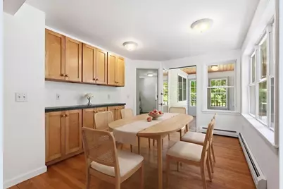 28 Hulst Rd, Amherst, MA 01002 - Photo 17