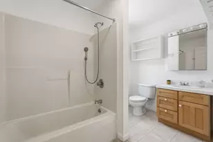 28 Hulst Rd, Amherst, MA 01002 - Photo 33