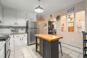 78 Marble Ave, Chicopee, MA 01013 - Photo 3