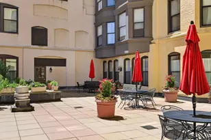 4 Charlesgate E, Boston, MA 02215 - Photo 25